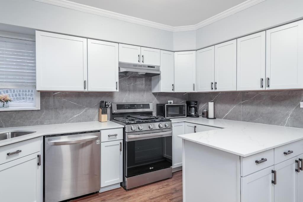 芝加哥Beautiful Remodeled Penthouse Unit In Old Town别墅 外观 照片